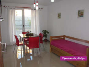 Гостиница Departamentos Madryn - Calle Roca  Пуэрто-Мадрин
